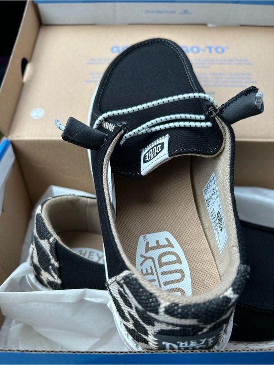 Hey Dude Shoes - Hey Dude Women Wendy Slip-On Shoes in Black and Cream